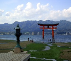 Torii der Insel Miyajima 