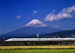 Shinansen und Mt. Fuji