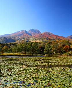 Der Berg Myoko (2454 m)