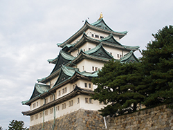 Die Nagoya Burg auf unserer 16 oder 22-tägigen Reise Winterzauber Nordjapan mit qualifiziertem BCT-Reiseleiter und inklusive Flüge