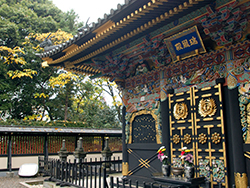 Das Zuihoden-Mausoleum auf unserer 16 oder 22-tägigen Reise Winterzauber Nordjapan mit qualifiziertem BCT-Reiseleiter und inklusive Flüge