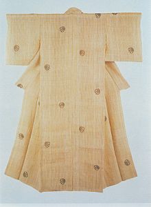 weißer Kimono