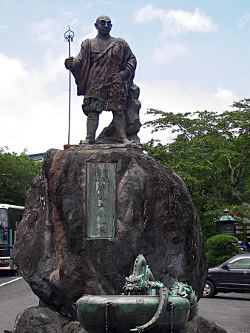 Statue von Shodo Shonin