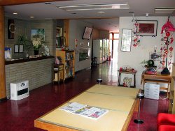 Die Lobby eines Ryokans