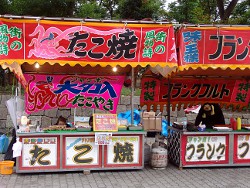 Takoyaki-Stand am Fest